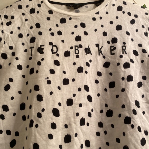 Ted Baker London ladies size 1 small white Tshirt with black spots - Picture 6 of 9